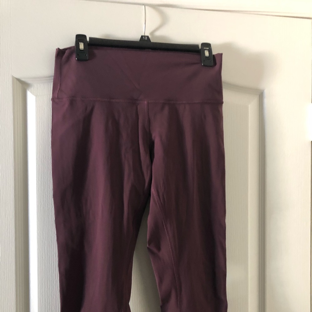 Lululemon Wunder Under Capri EUC